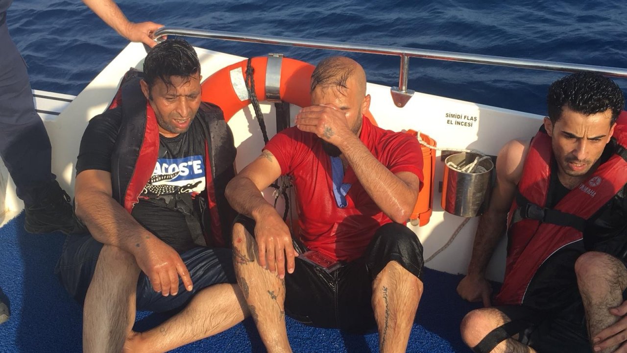 Jet Ski İle Kaçmaya Çalışan Filistinli Göçmenler Yakalandı  