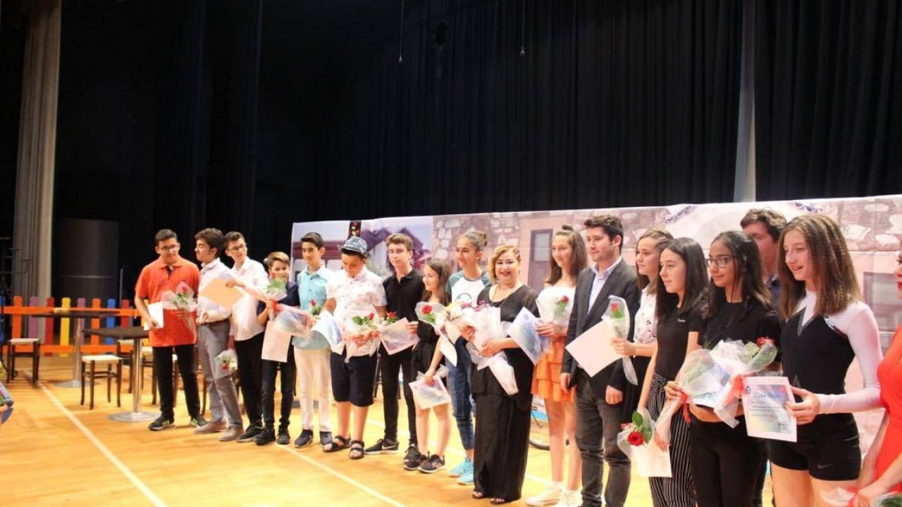 ‘Film Tadında Şiirler ve Şarkılar’ Beğeni Topladı