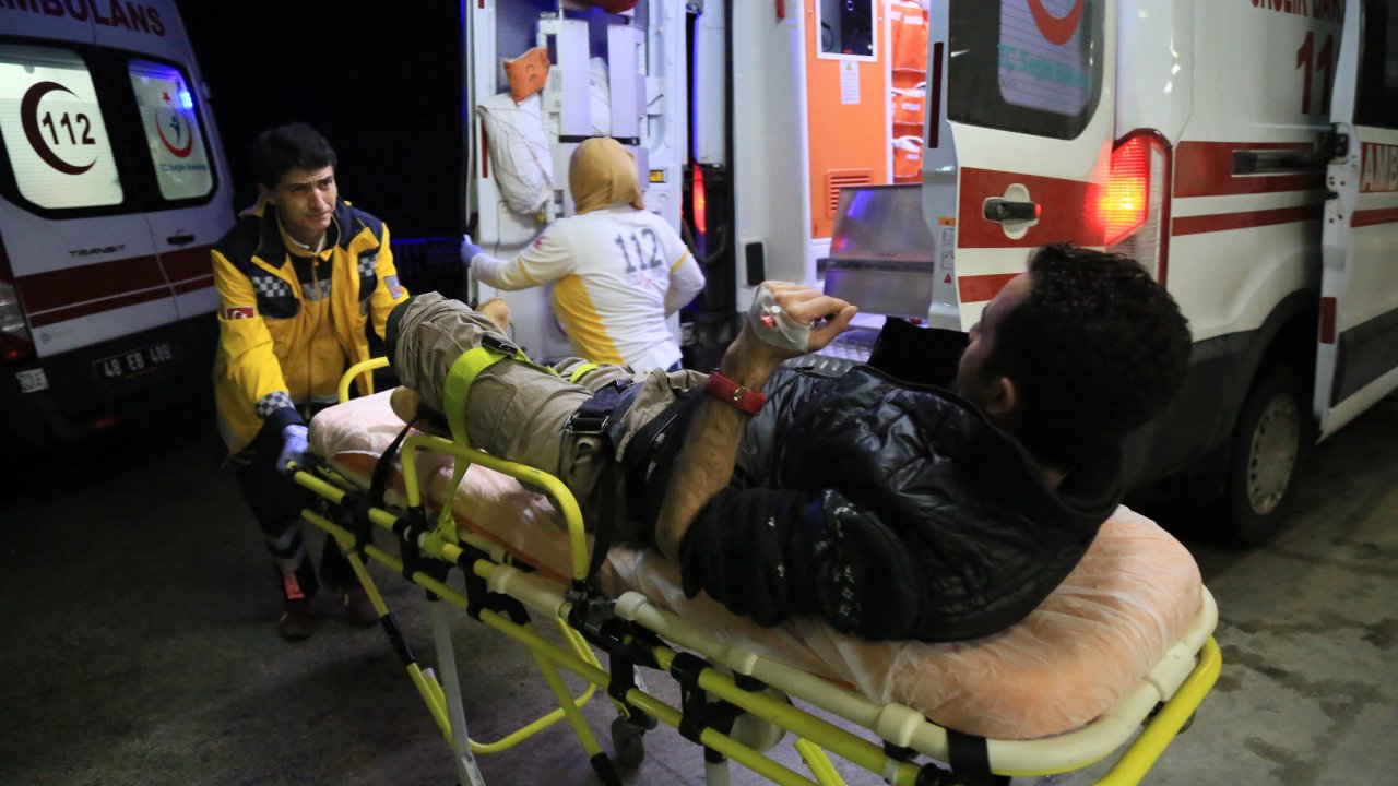 Alkollü sürücü kaza yaptı