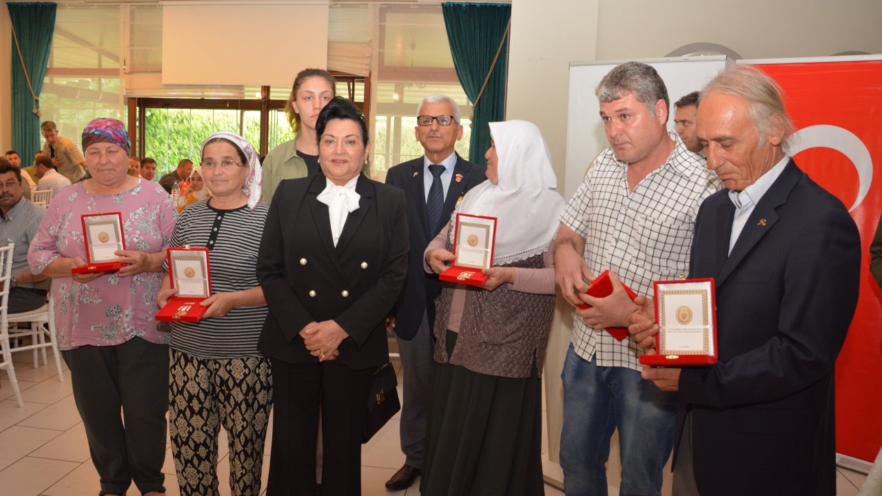 Muğla'da Kıbrıs Gazilerine Madalya ve Beraatları Verildi