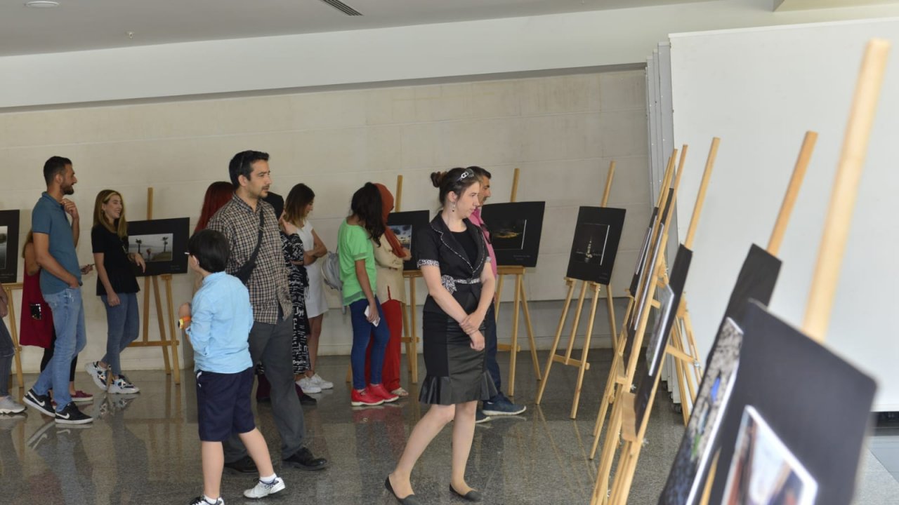 Fotoğraflar Renge Geldi