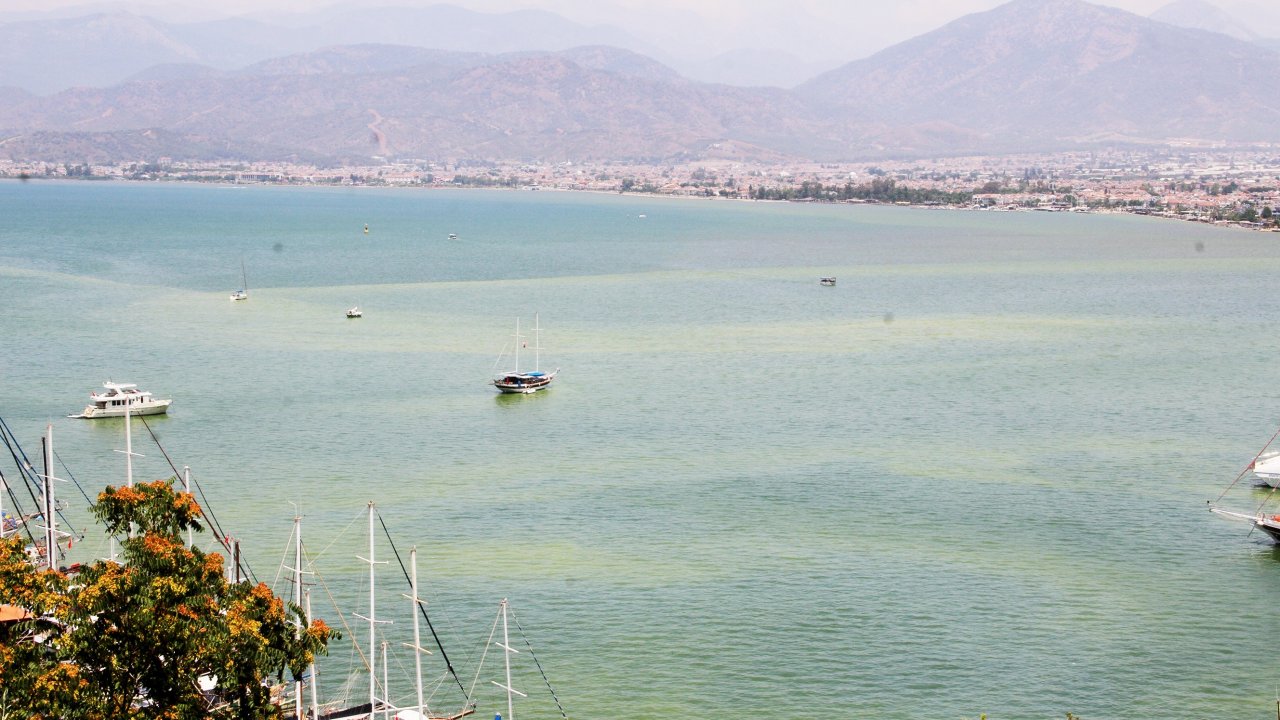 Fethiye Körfezi'nde Sarı ve Yeşil Alarm