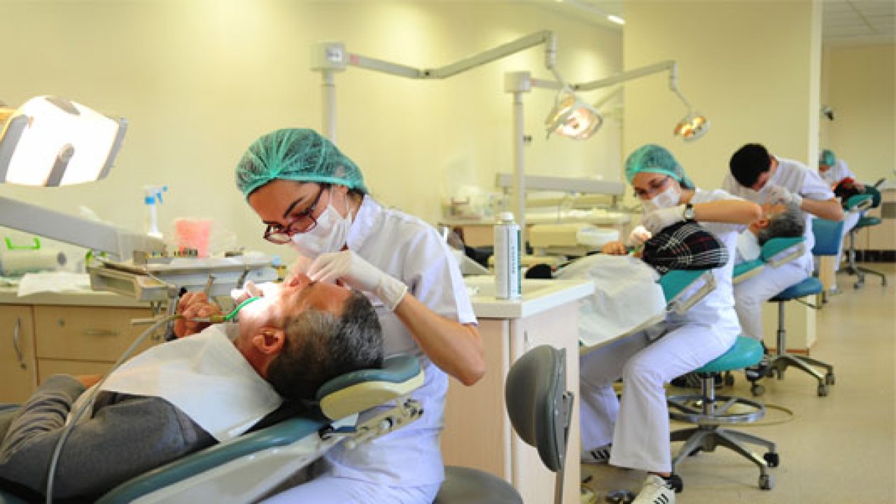 Diş Hekimliği Fakültesi Eski Sağlık Meslek Lisesi'nde Hasta Kabulüne Başlayacak