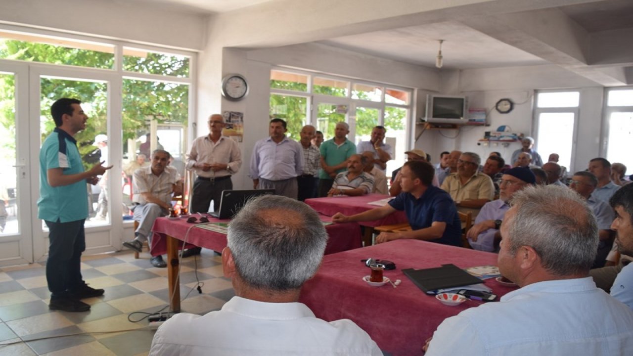 Çiftçilere Tarımsal İlaçlama Eğitimi Verildi