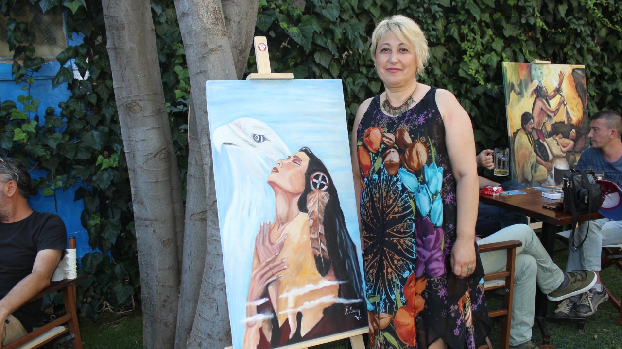 İlk Kişisel Sergisini Muğla’da Açtı