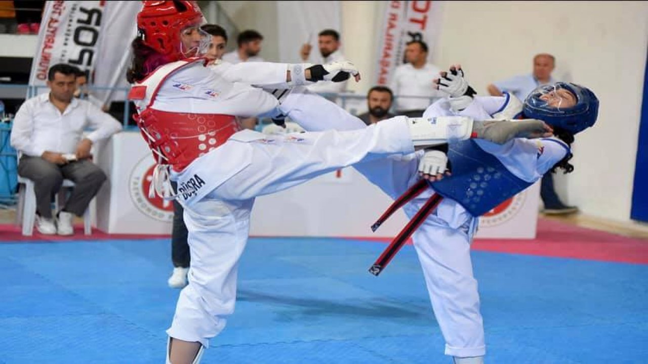 Türkiye Şampiyonu Büşra’nın Başarma İnancına Tanıklık Edin !