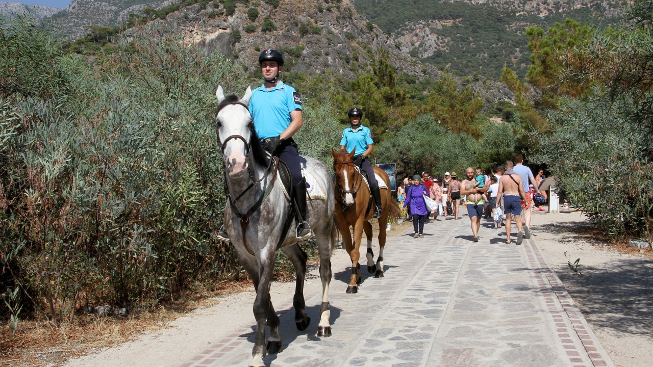 Atlı Jandarmalar Göreve Başladı