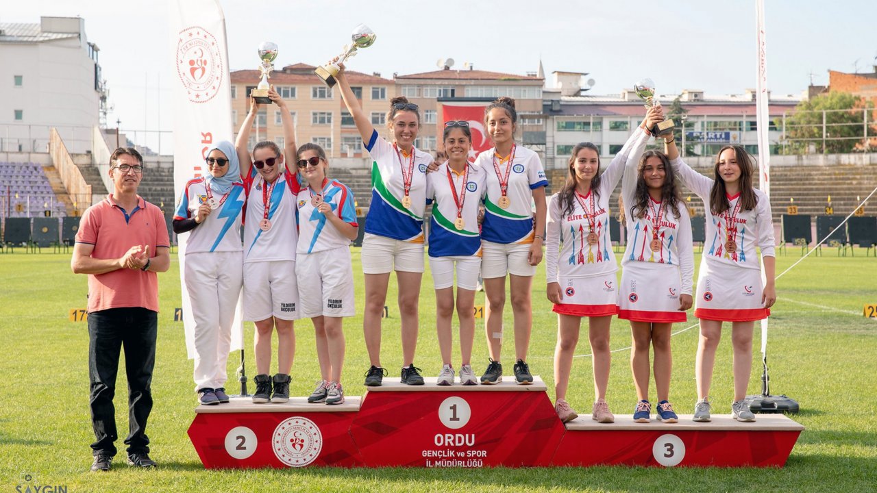 Büyükşehir’in Okçuları Türkiye Rekoru Kırdı