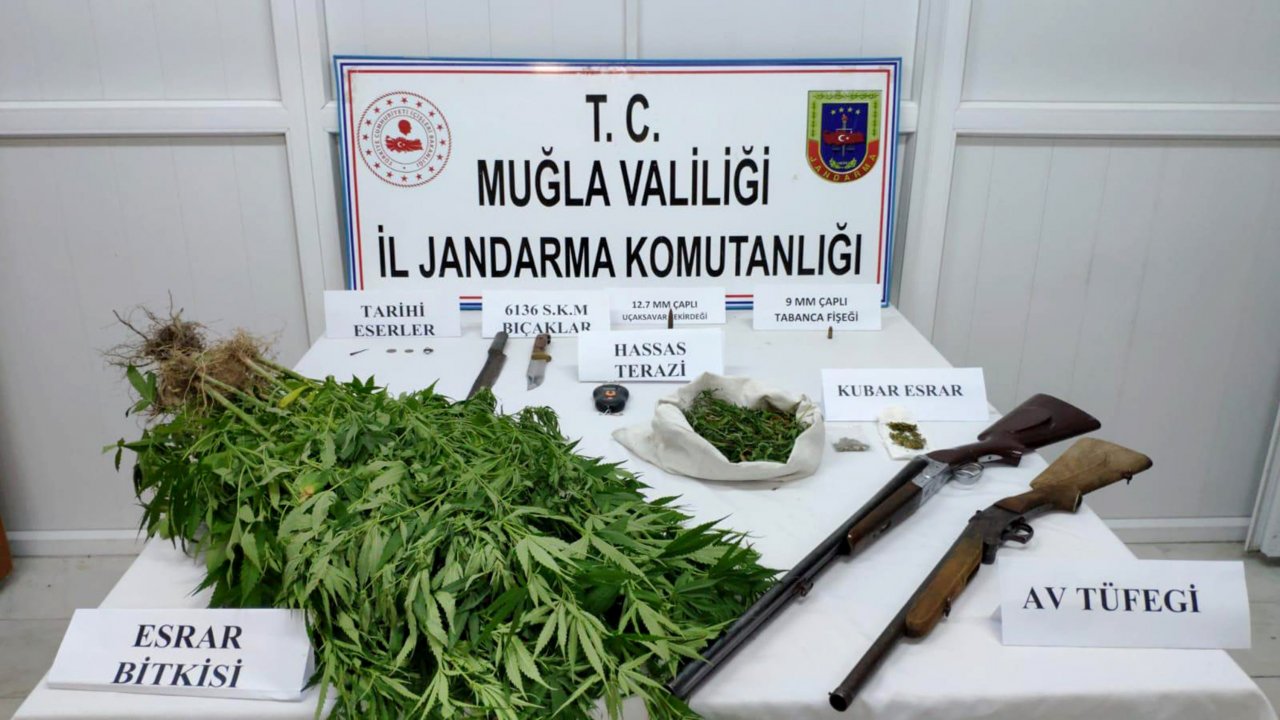 Jandarmadan Esrar ve  Tarihi Eser Operasyonu