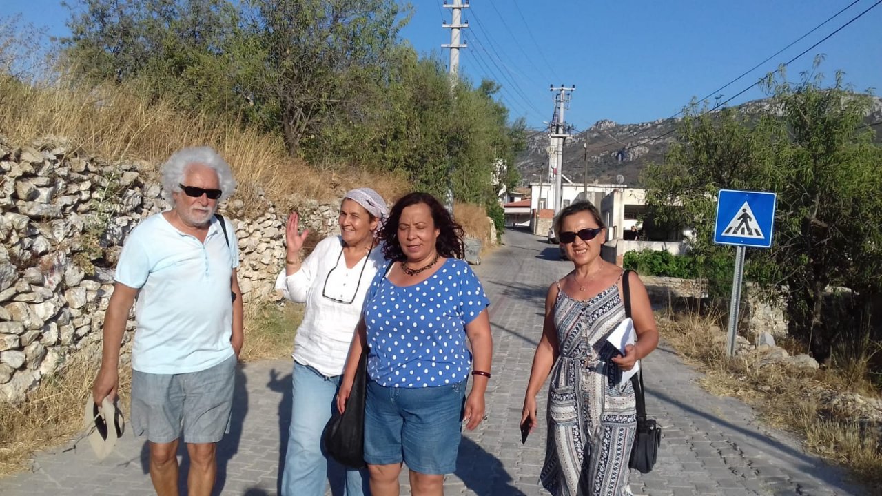 Datçalı Kadınlar İmza Kampanyası Başlattı