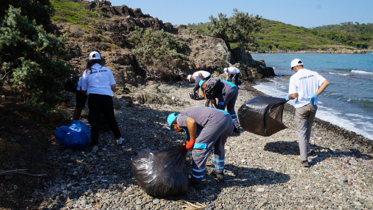 Mavi Bayrak’lı Koylar Temizlendi