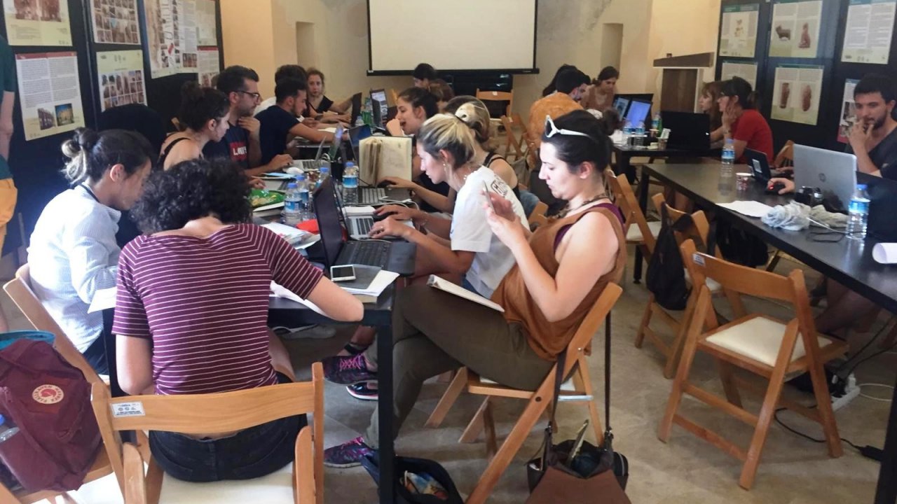 Datça’da İki Etaplı Yaz Okulu