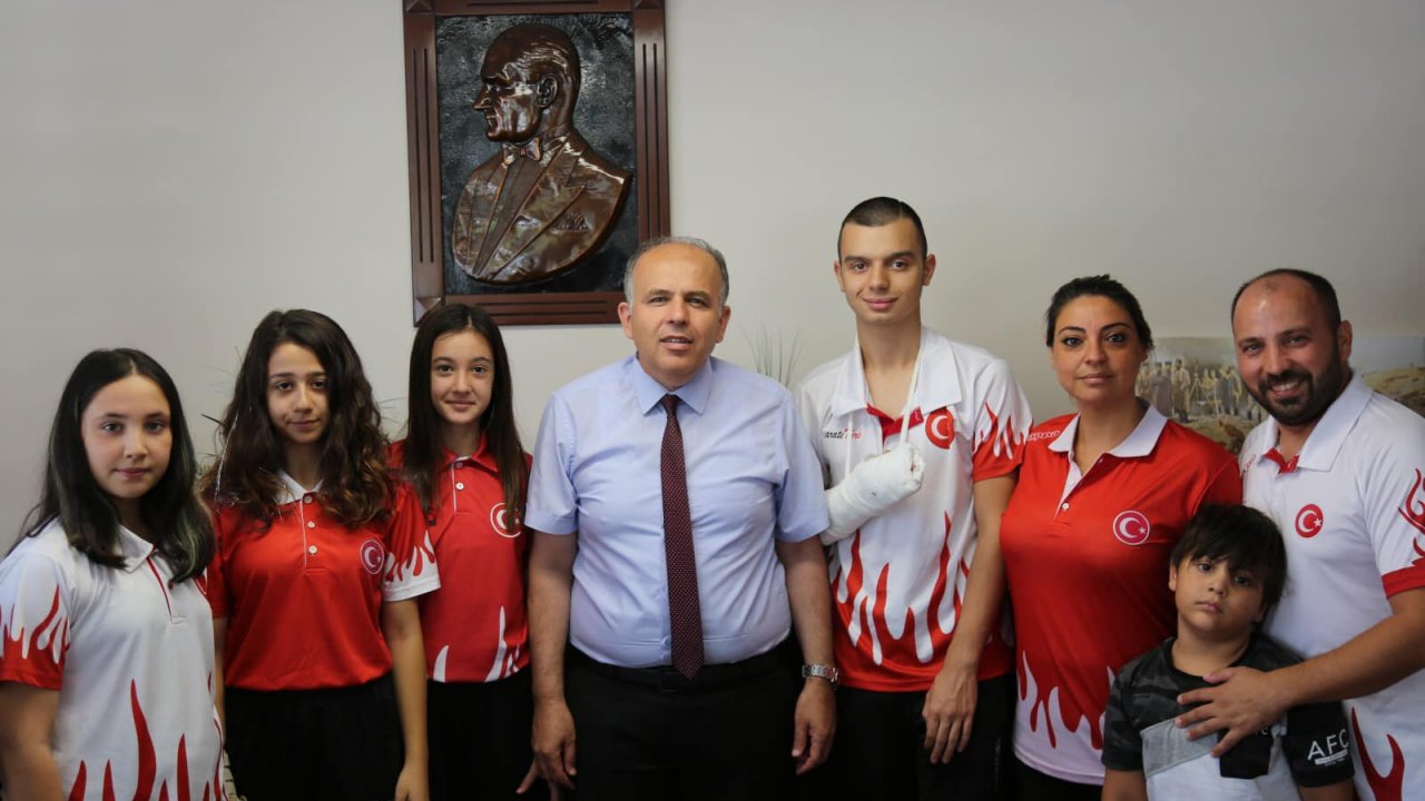 Karatede Muğlalı Sporcular Büyük Başarılara İmza Attı