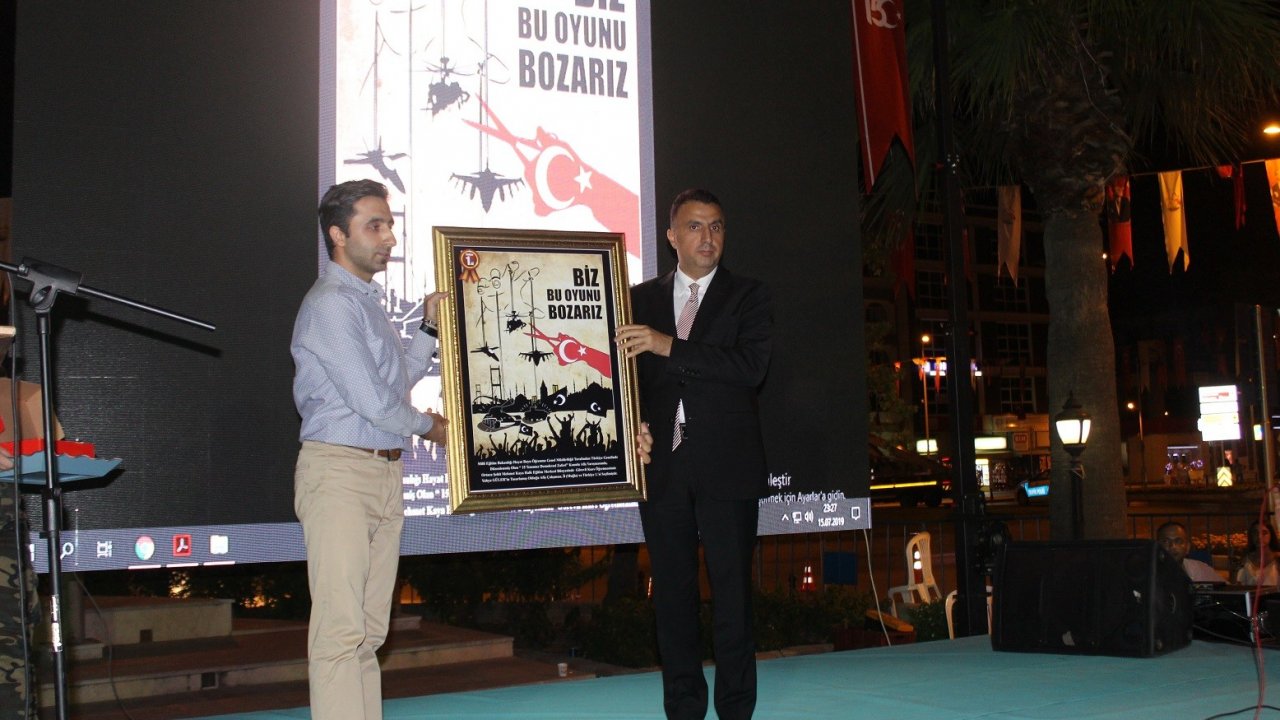 Ortaca’ya 15 Temmuz Demokrasi Zaferi Afişi Ödülü