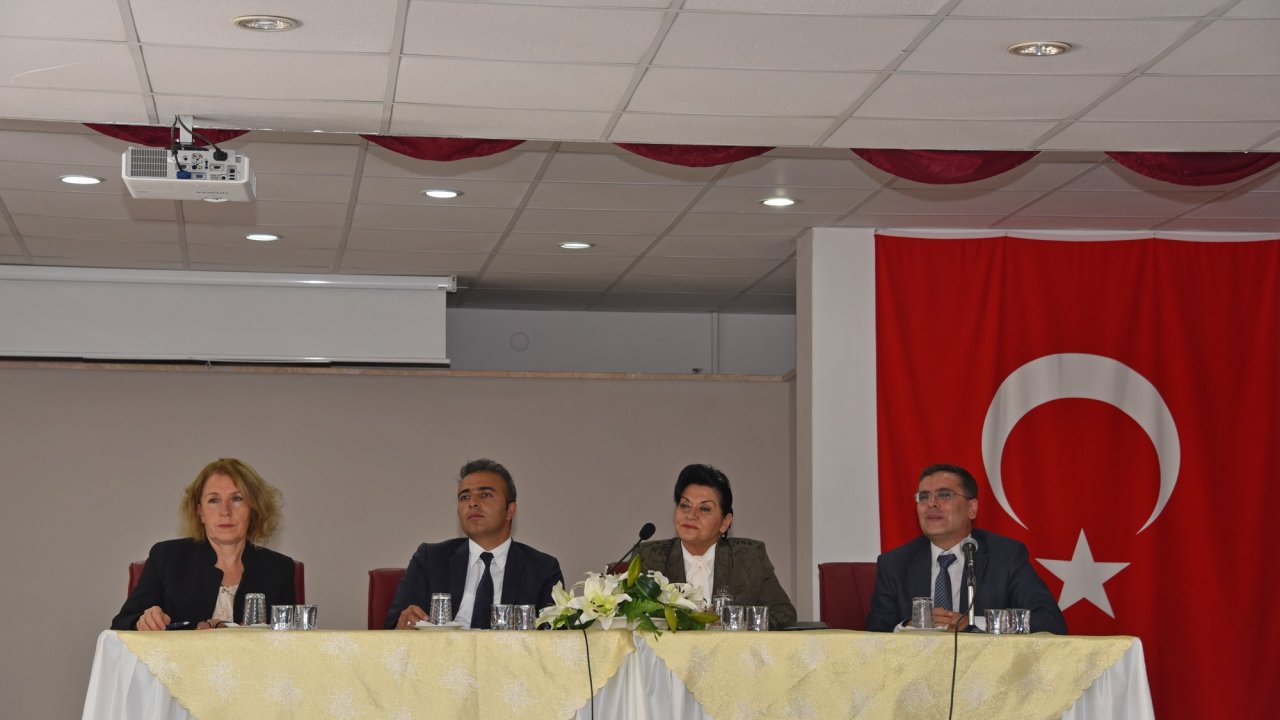 Yatağan’da Muhtarlar Toplantısı Düzenlendi