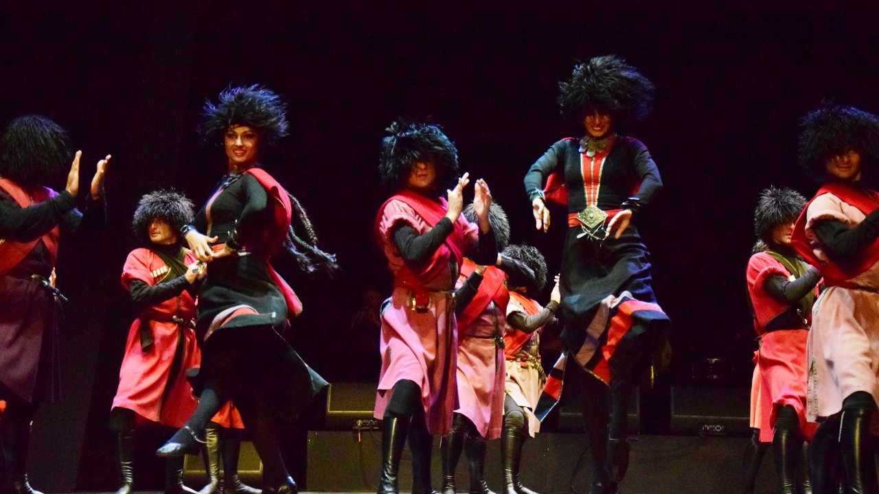 Kafkas Kültürünü Bale İle Anlattılar