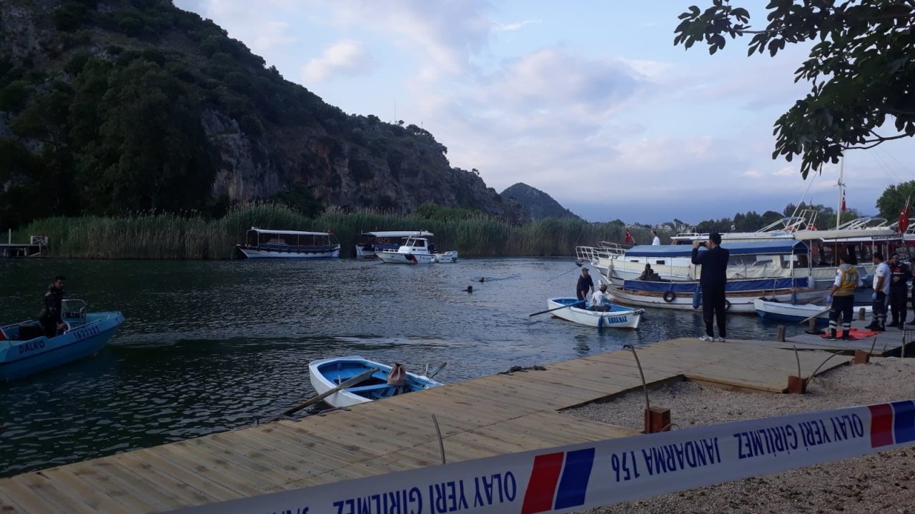 Dalyan Kanalı’na Giren Genç Boğuldu