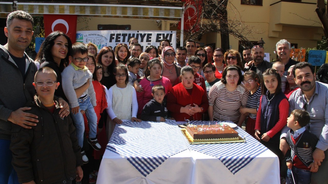 Özel öğrencilerin fotoğraf sergisi göz kamaştırdı