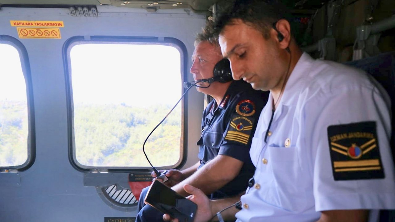 Jandarma Sürücüleri Havadan Denetliyor