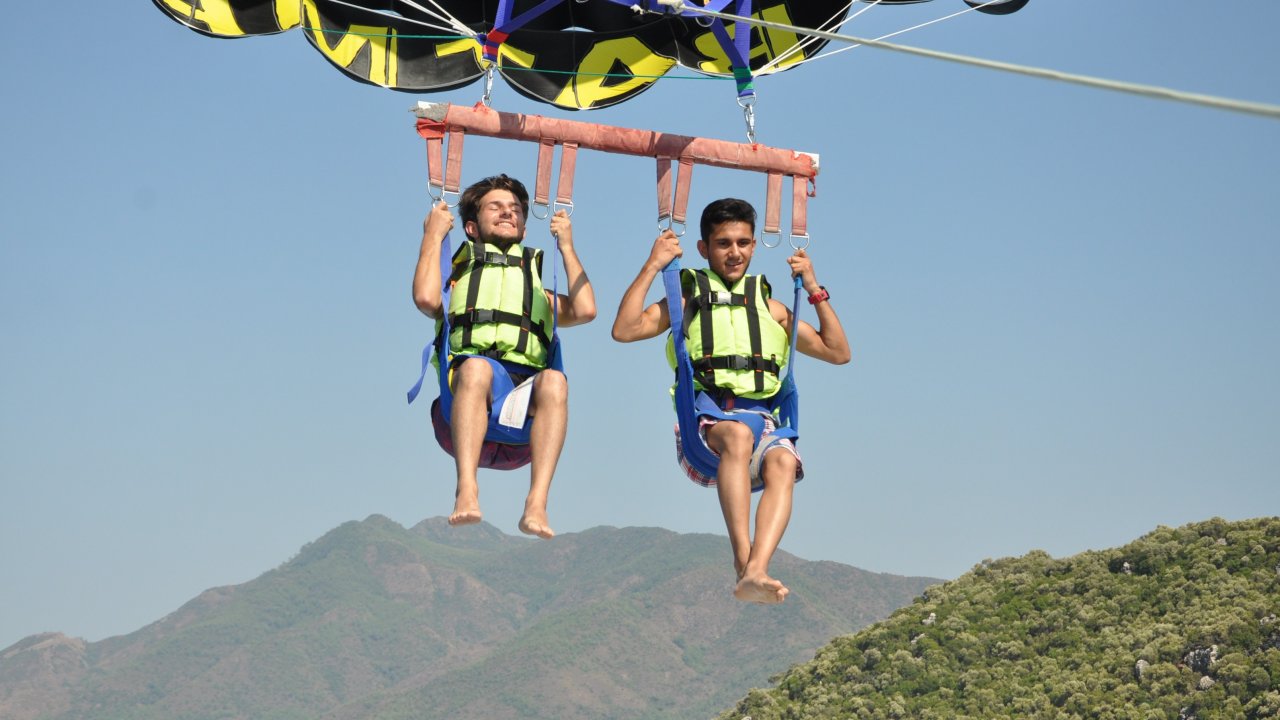 Engellilerin Paraşüt Keyfi