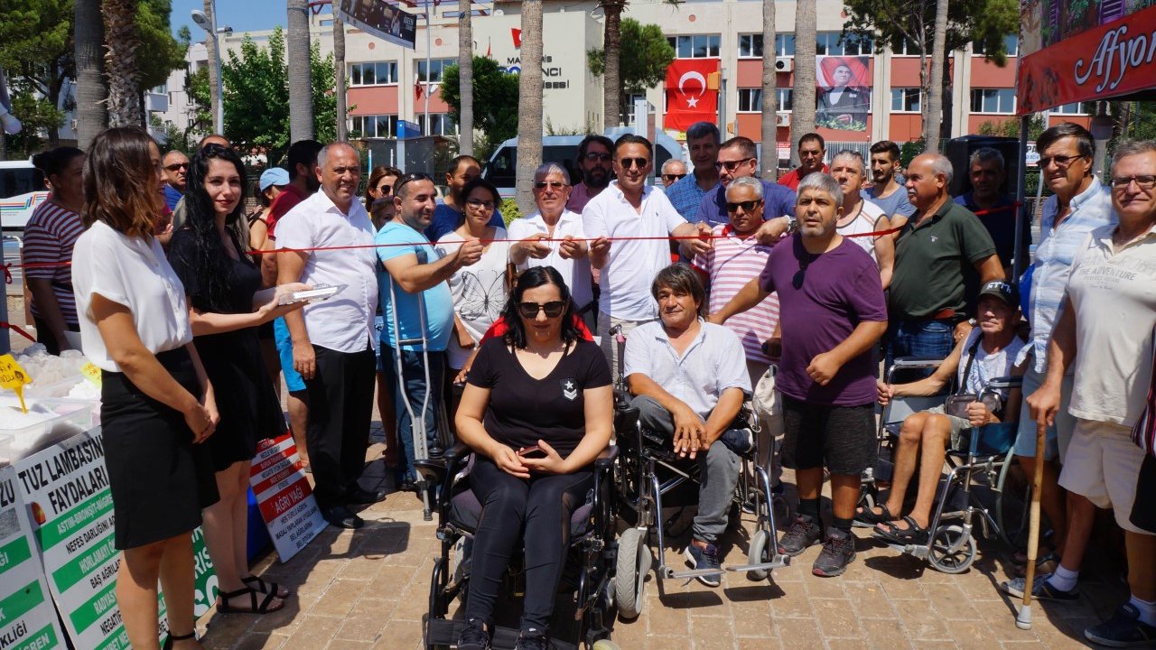 Engellilerin El Emeği Göz Nuru Sergisi