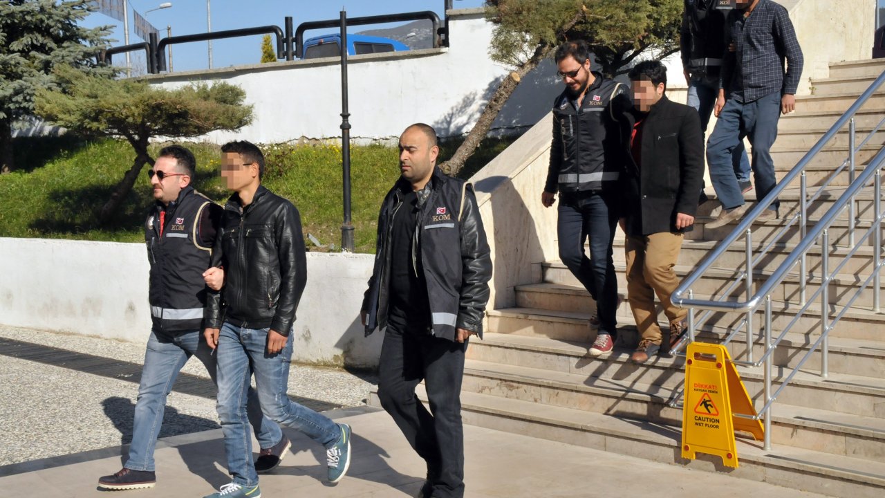 2 FETÖ şüphelisi tutuklandı