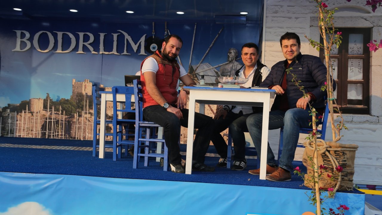 Tanıtım TIR’ı İzmir’de ilgiyle karşılandı