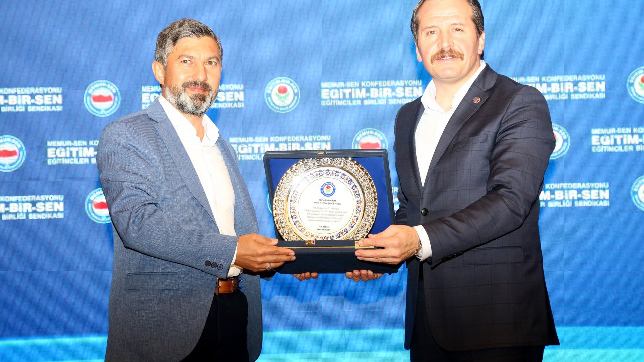 Uçak, Eğitim Bir-Sen ‘14'üncü Türkiye Buluşması'na Katıldı