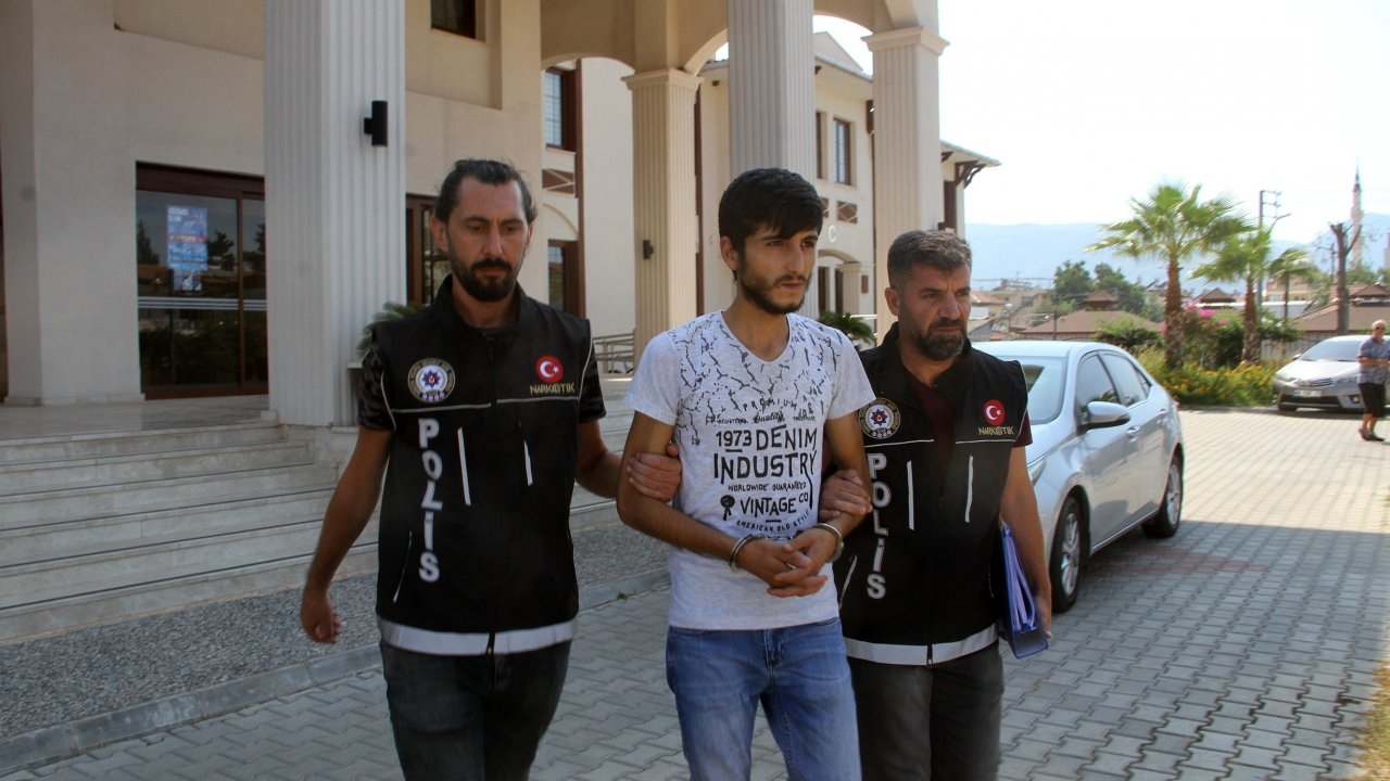 Çalıştığı Fırında Eroin Satarken Yakalandı