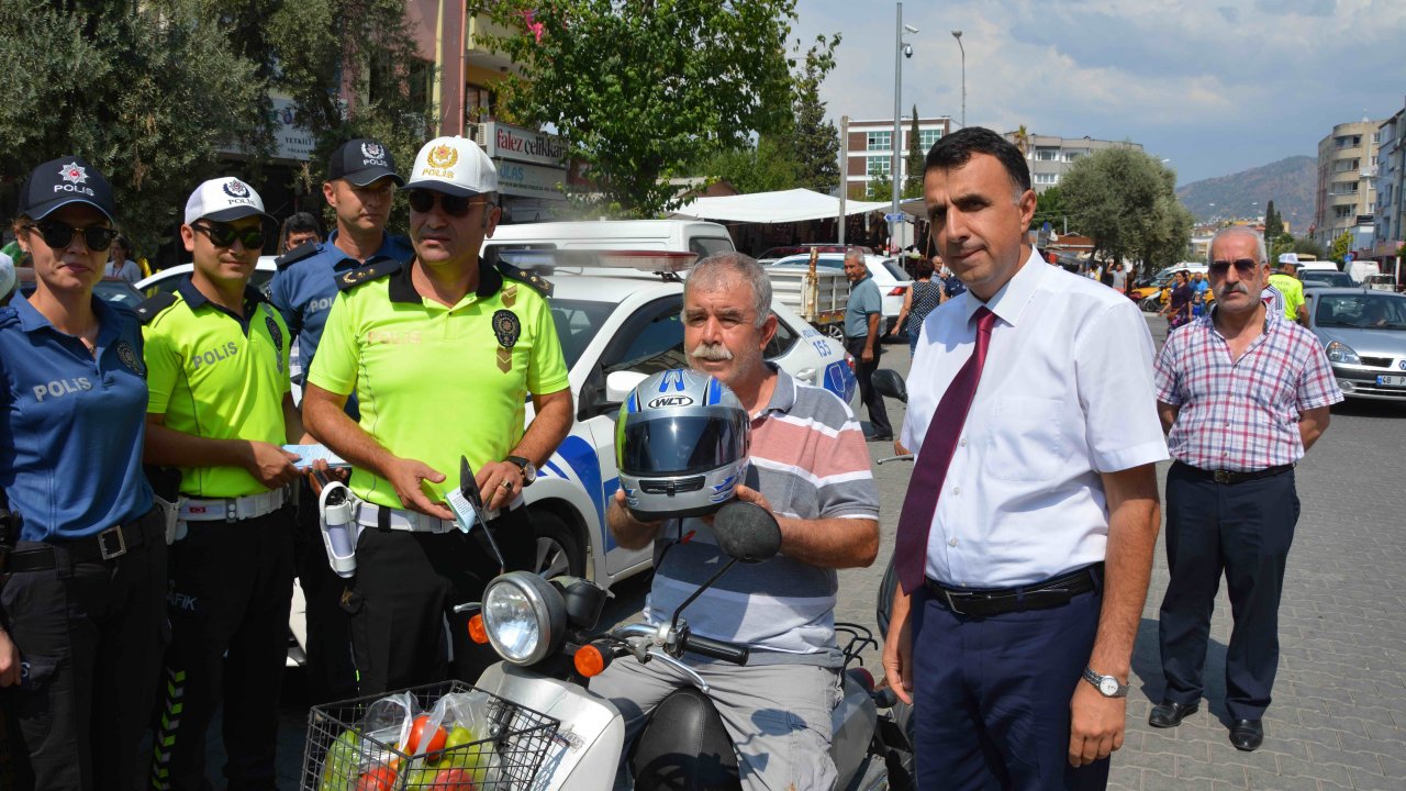 Ceza Yerine,  Kask Verildi