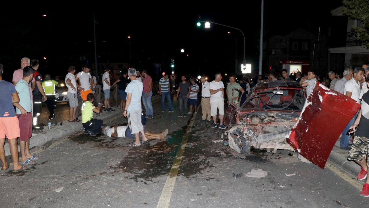 Fethiye'de Trafik Kazası: 2 Yaralı