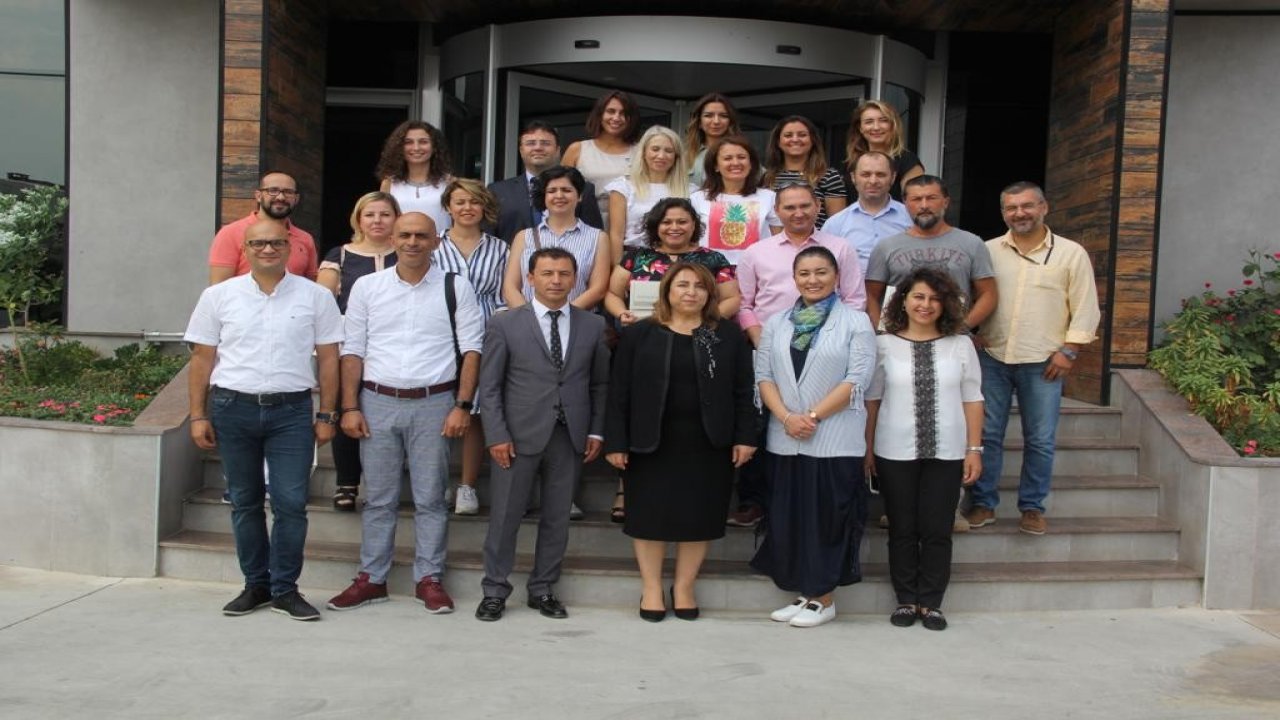 İngilizce Ders Kitapları Muğla Öğretmenlerinin Kaleminden Çıktı  