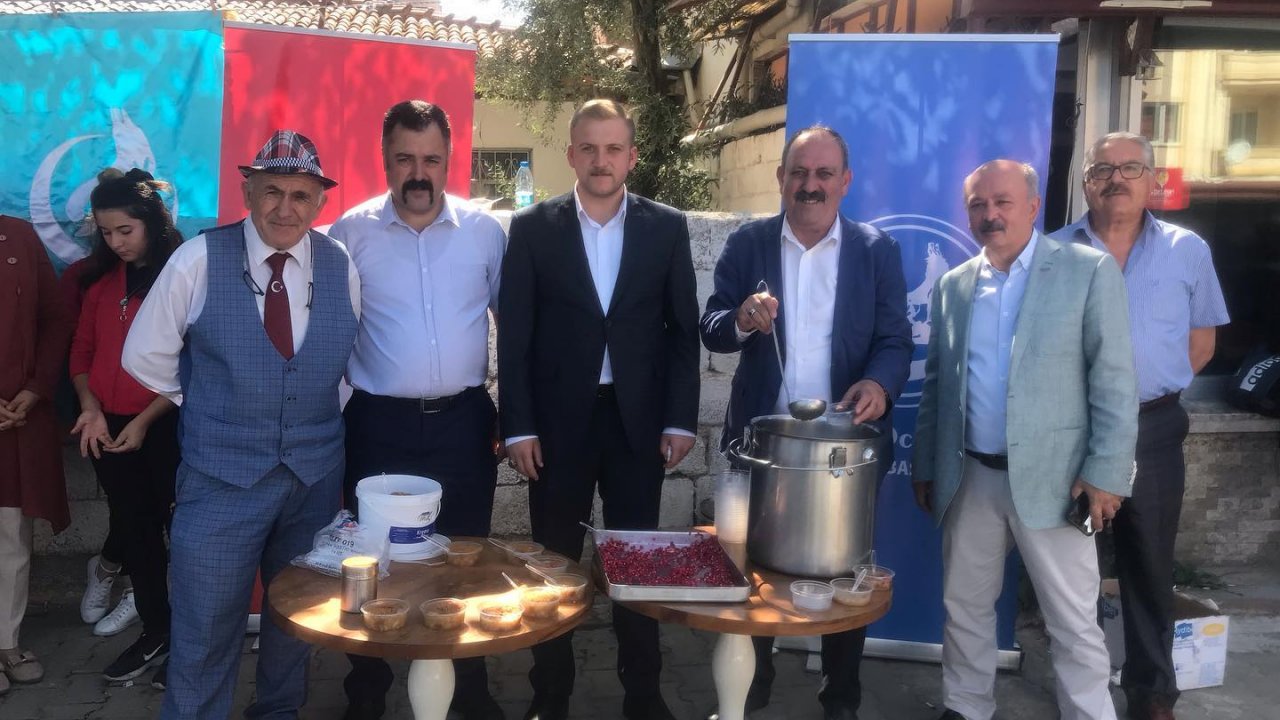 Muğla Ülkü Ocakları'ndan Aşure Etkinliği