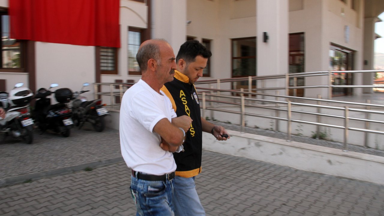 Denetimli Serbestlikten Yararlanan Şahıs Hırsızlıktan Tutuklandı