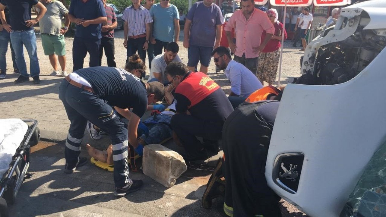 Fethiye'deki trafik kazasında 6 Kişi Yaralndı
