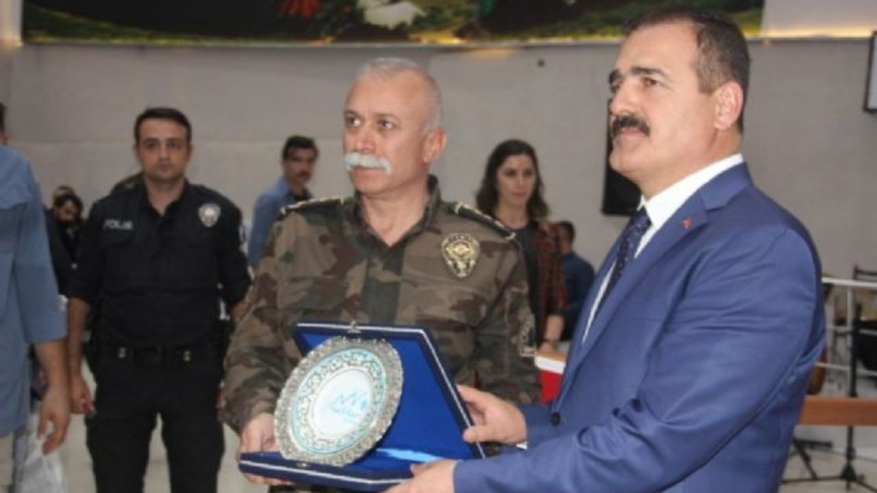 Muğla'ya Tayini Çıkan Hakkari Emniyet Müdürü Dilberoğlu İçin Veda Yemeği Verildi