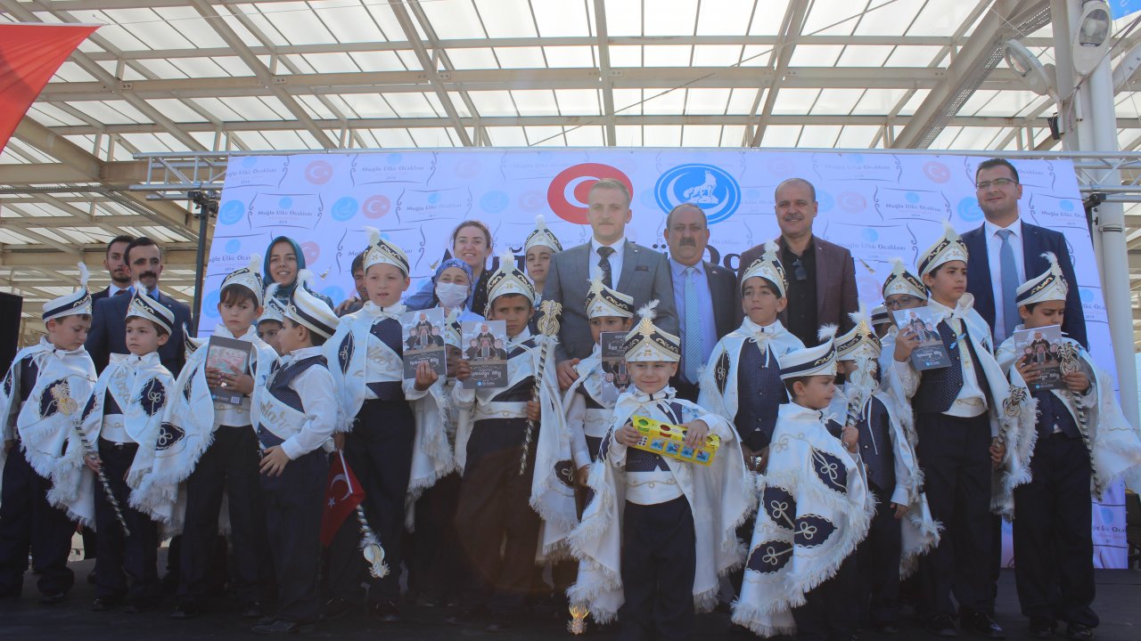 Muğla Ülkü Ocaklarından Sünnet Şöleni