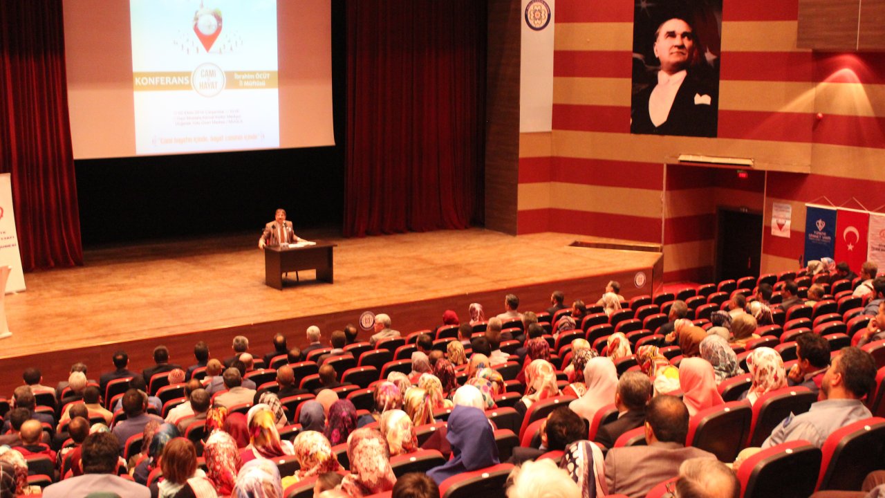 Camiler ve Din Görevlileri Haftası Kutlandı