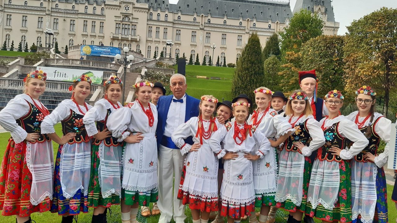 Datçalı Sanatçı, Türk Müziğini Romanya’da Tanıttı