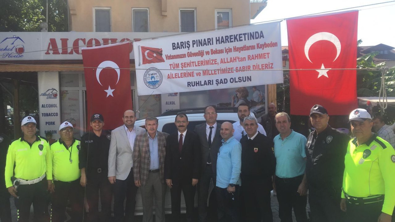 Başkan Yalılı Şehitler İçin Lokma Döktürdü