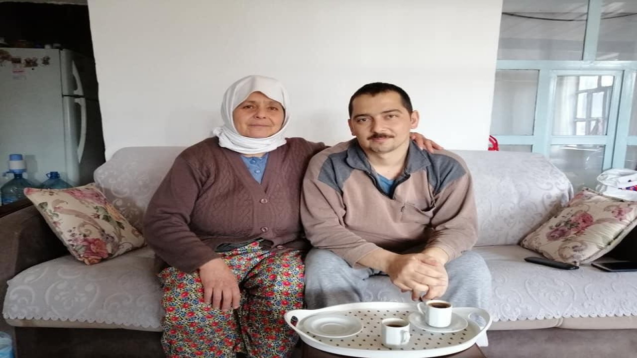 Üç Yıllık Yaşam Savaşını Kaybetti