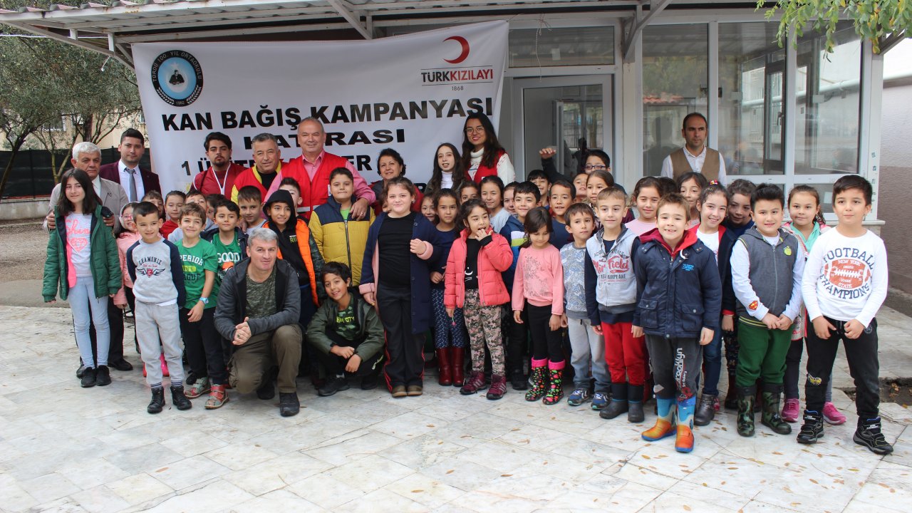 Hakan Öğretmenden  “Canım Ol” Projesine Destek  