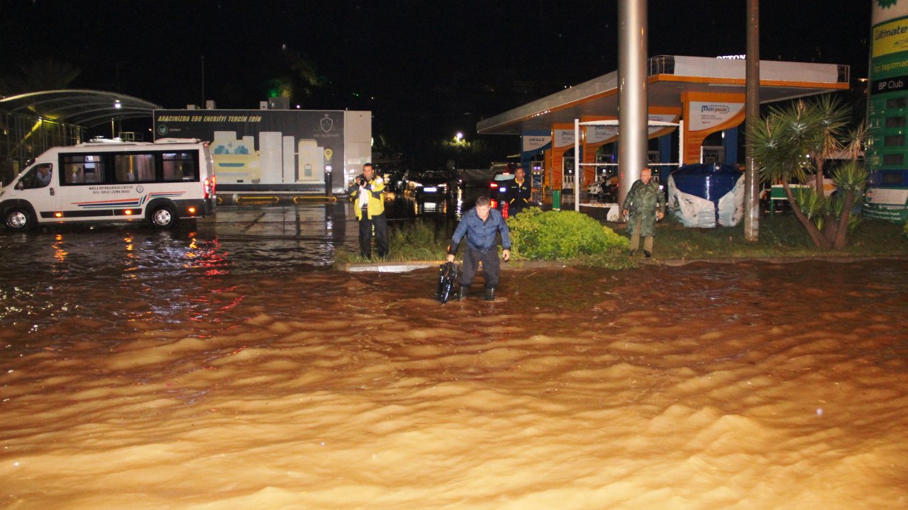 Bodrum'un Yağmurla Sınavı Bitmiyor