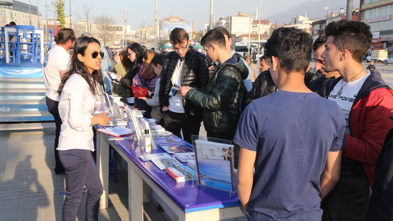 Bodrum Tanıtım TIR'ı Bursa Kent Meydanı’nda