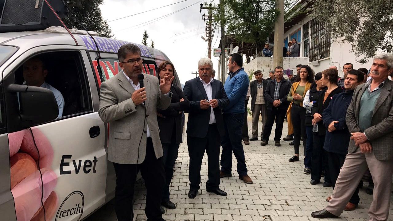 Öztürk’ten Referandum Mesaisi