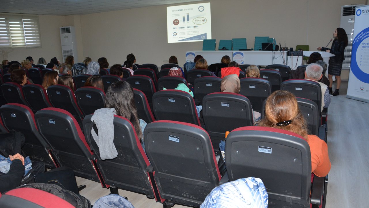 35 Kişiye Başarı Belgesi Verildi