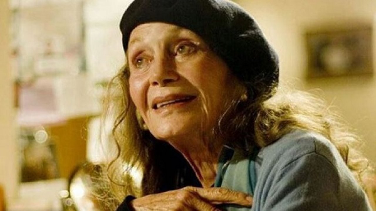 Türk Tiyatrosu Bir Efsanesini Kaybetti