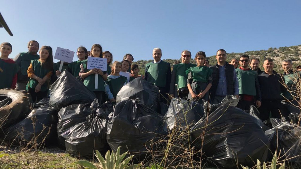 Öğrencilerden Örnek Davranış