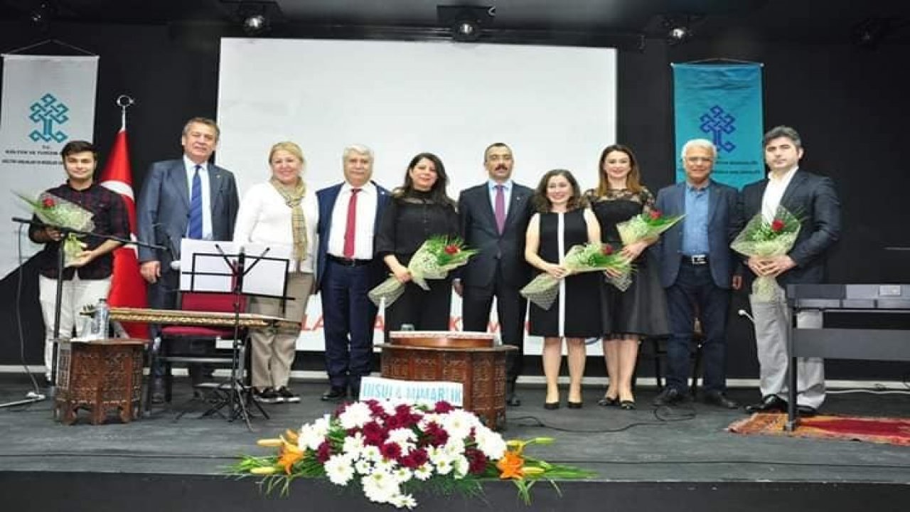 Kulakların ve Gönüllerin Pasını Sildiler