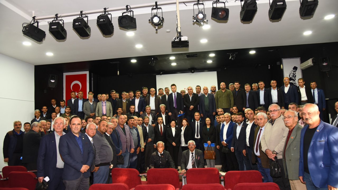 Vali Civelek, Milas’ta Muhtarlarla Buluştu